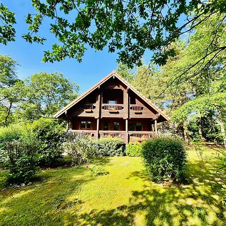 Maison Atypique, Parc Arbore, 3 * Neuvy (Allier)