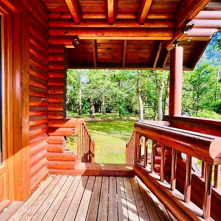 Maison Atypique, Parc Arbore, 3 Holiday home